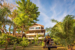 The Penthouse Koh Mak with stunning 360 degree view over the islands of Trat